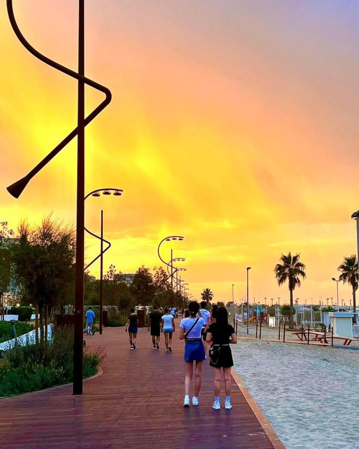 Hotel Brotas Ρίμινι Εξωτερικό φωτογραφία