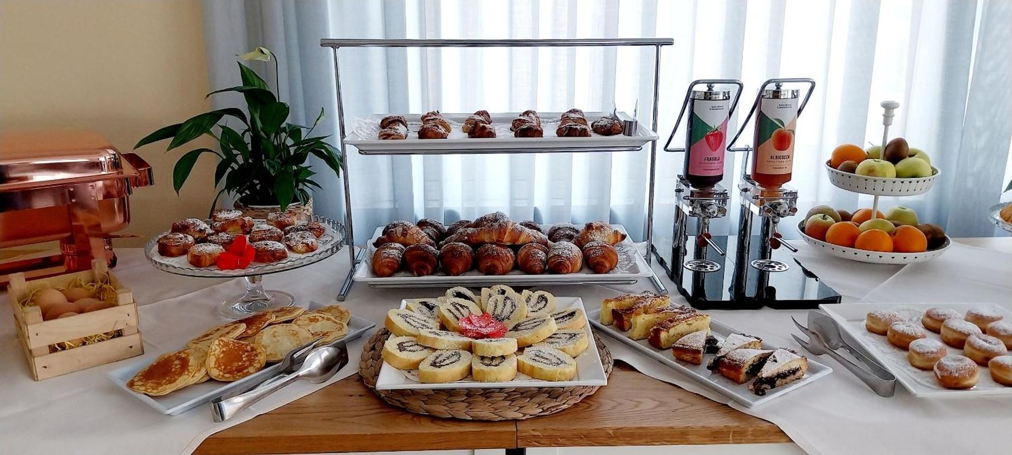 Hotel Brotas Ρίμινι Εξωτερικό φωτογραφία