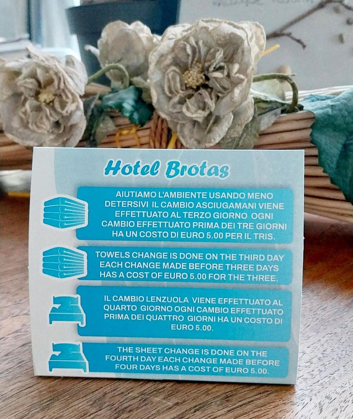 Hotel Brotas Ρίμινι Εξωτερικό φωτογραφία