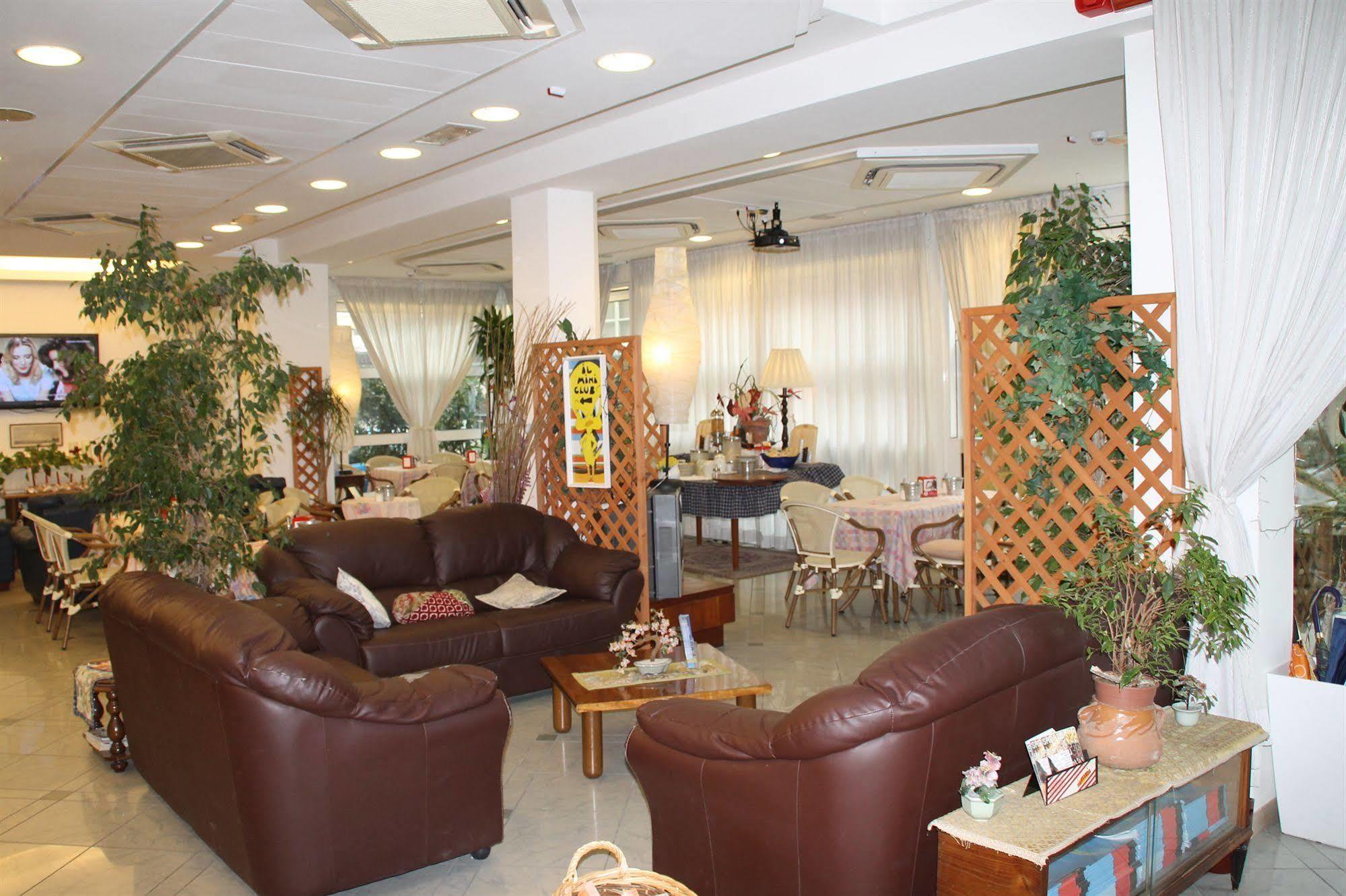 Hotel Brotas Ρίμινι Εξωτερικό φωτογραφία